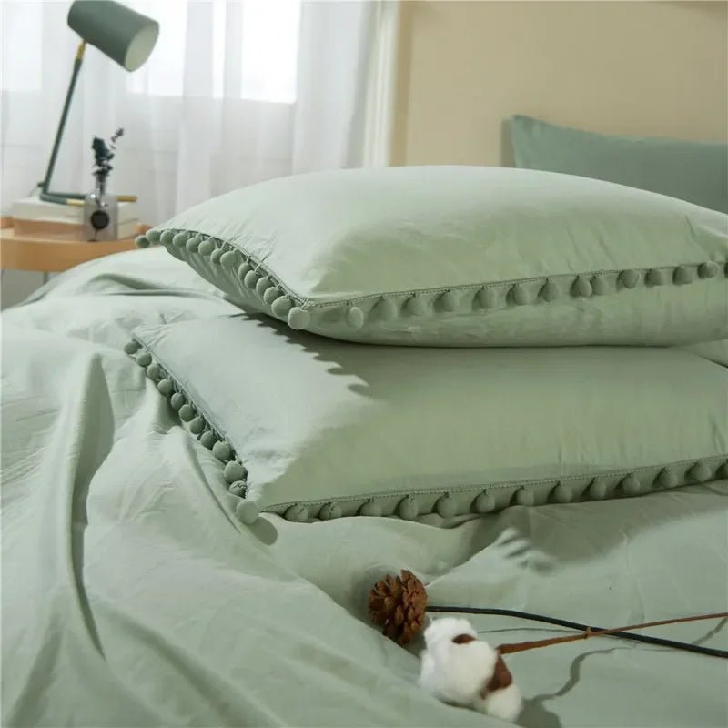 Couette Avec de Jolies Pompons