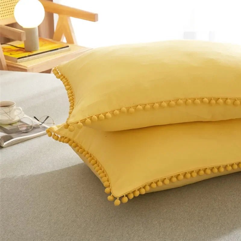 Couette Avec de Jolies Pompons