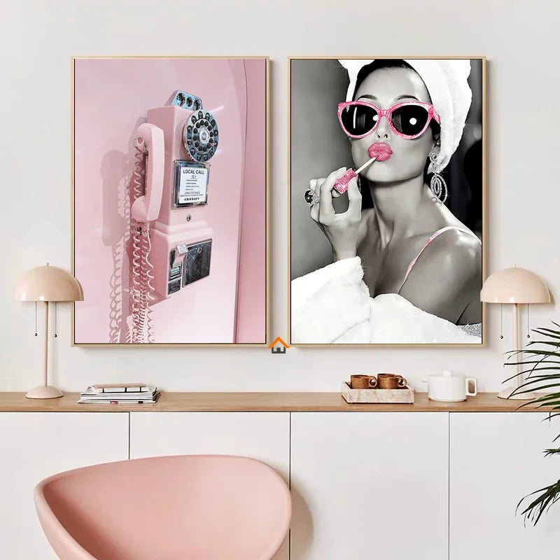 Tableau Décoratif Vintage Rétro - Voiture Rose & Téléphone