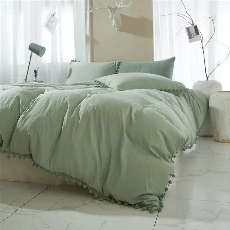 Couette Avec de Jolies Pompons