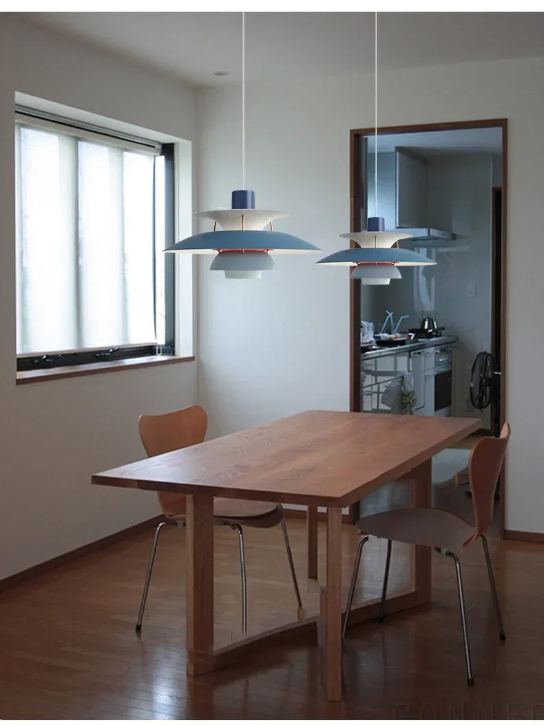 Suspension Design Umbrella – L’élégance danoise revisitée