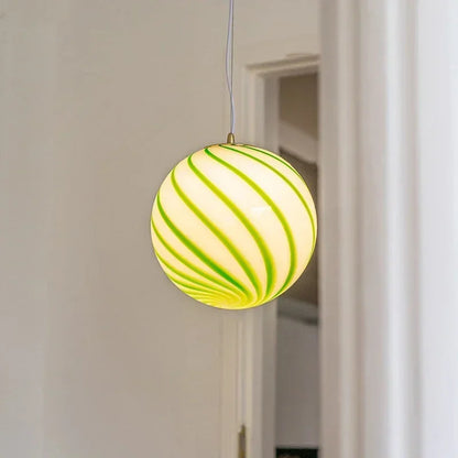 Suspension Boule en Verre Coloré – Lueur Moderne