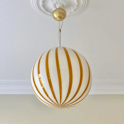 Suspension Boule en Verre Coloré – Lueur Moderne