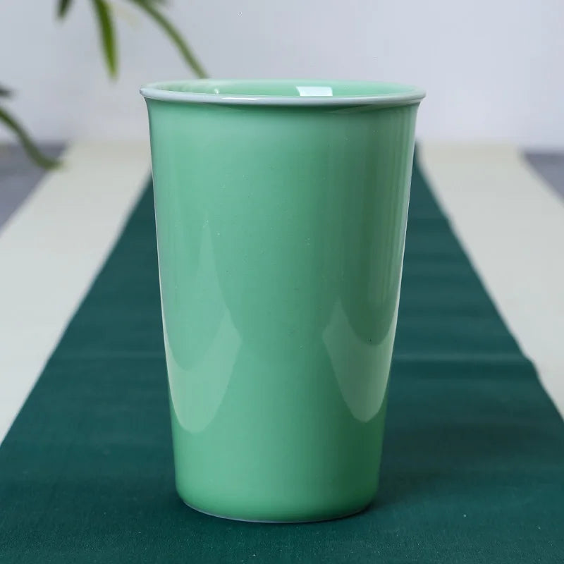 Tasse Céladon – L’Art du Calme