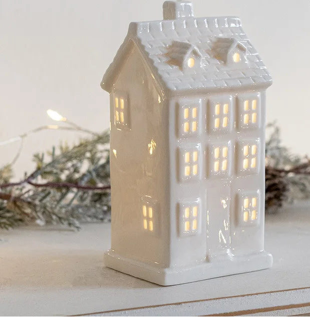 Maison de Village en Céramique Lumineuse — Lueur d’hiver