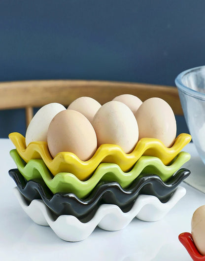 Support à Œufs en Céramique – Élégance du Quotidien