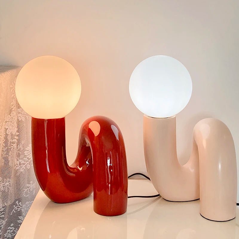 Lampe de Bureau Postmoderne en Résine – Éclat Lunaire - Maison Fantine