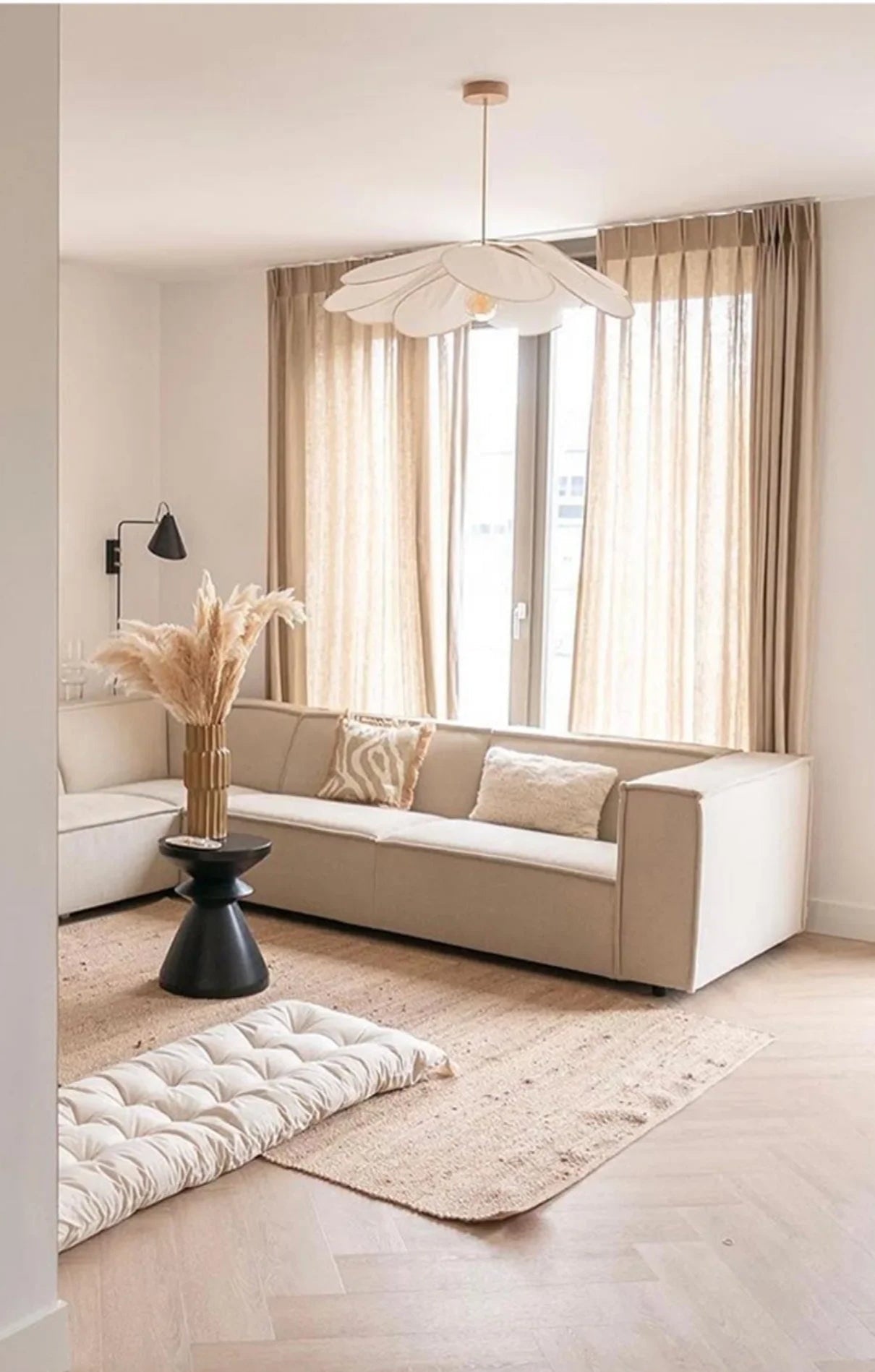 Suspension Florale en Tissu – Lampe Suspendue Avec Pétales Colorés - Maison Fantine